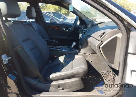 2011 Mercedes-Benz C 300 Luxury 4Matic/Sport 4Matic from USA, damaged, VIN WDDGF8BB0BR170678